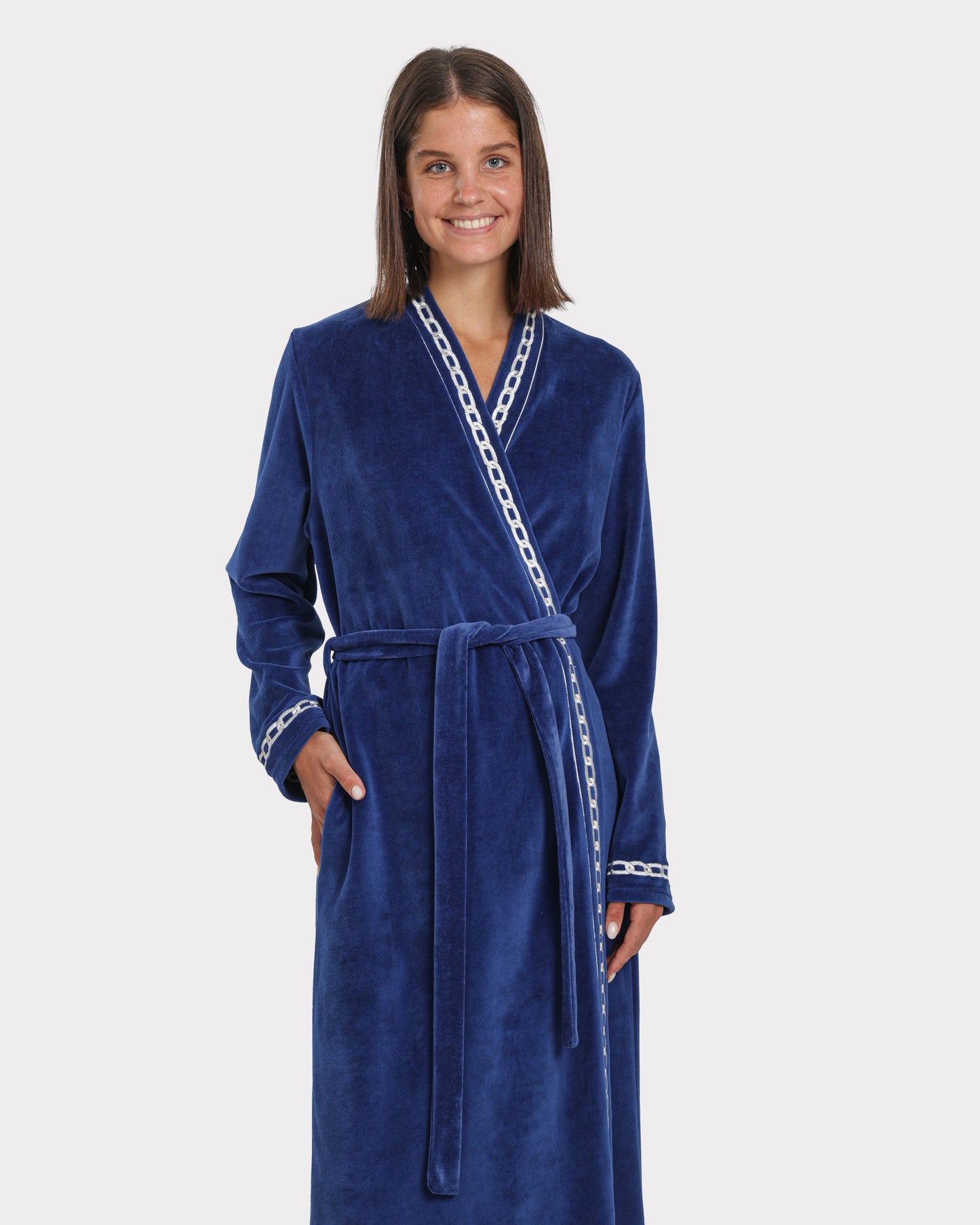 Robe Ruby Plus